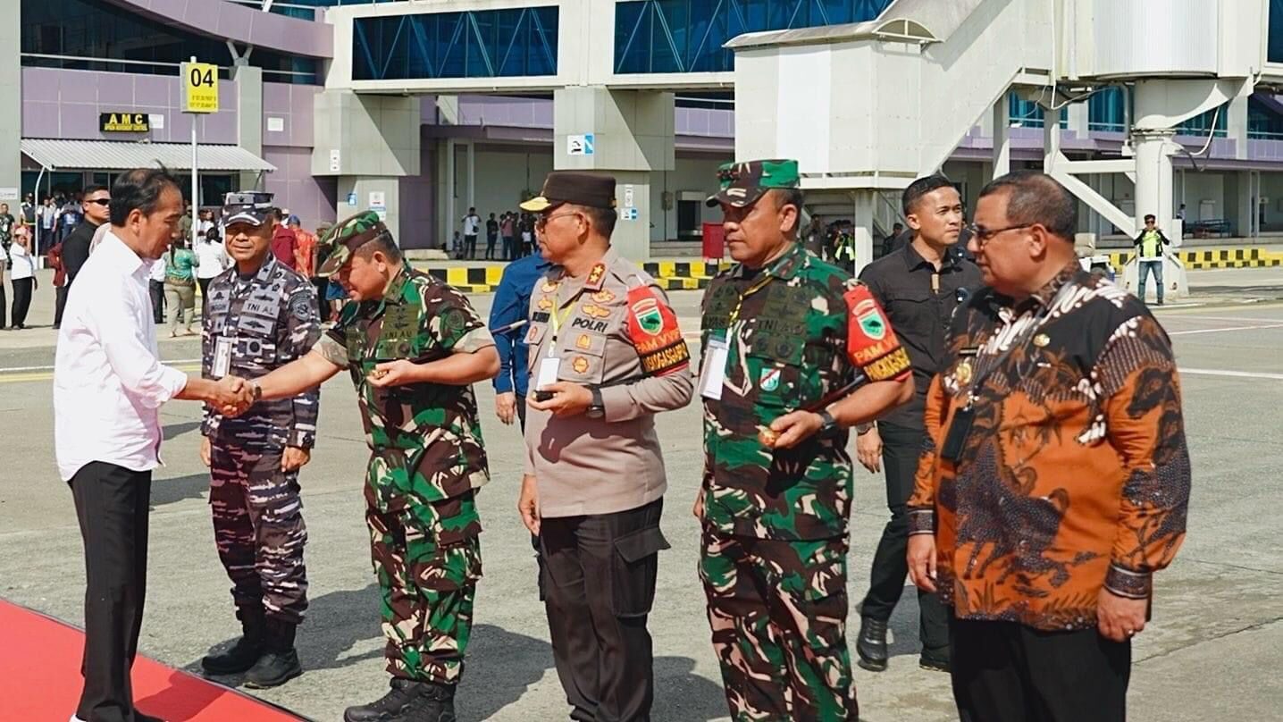 Usai Kegiatan Kunjungan Kerja di Papua, Presiden Joko Widodo Melanjutkan Kunkernya Ke Kalimantan Barat