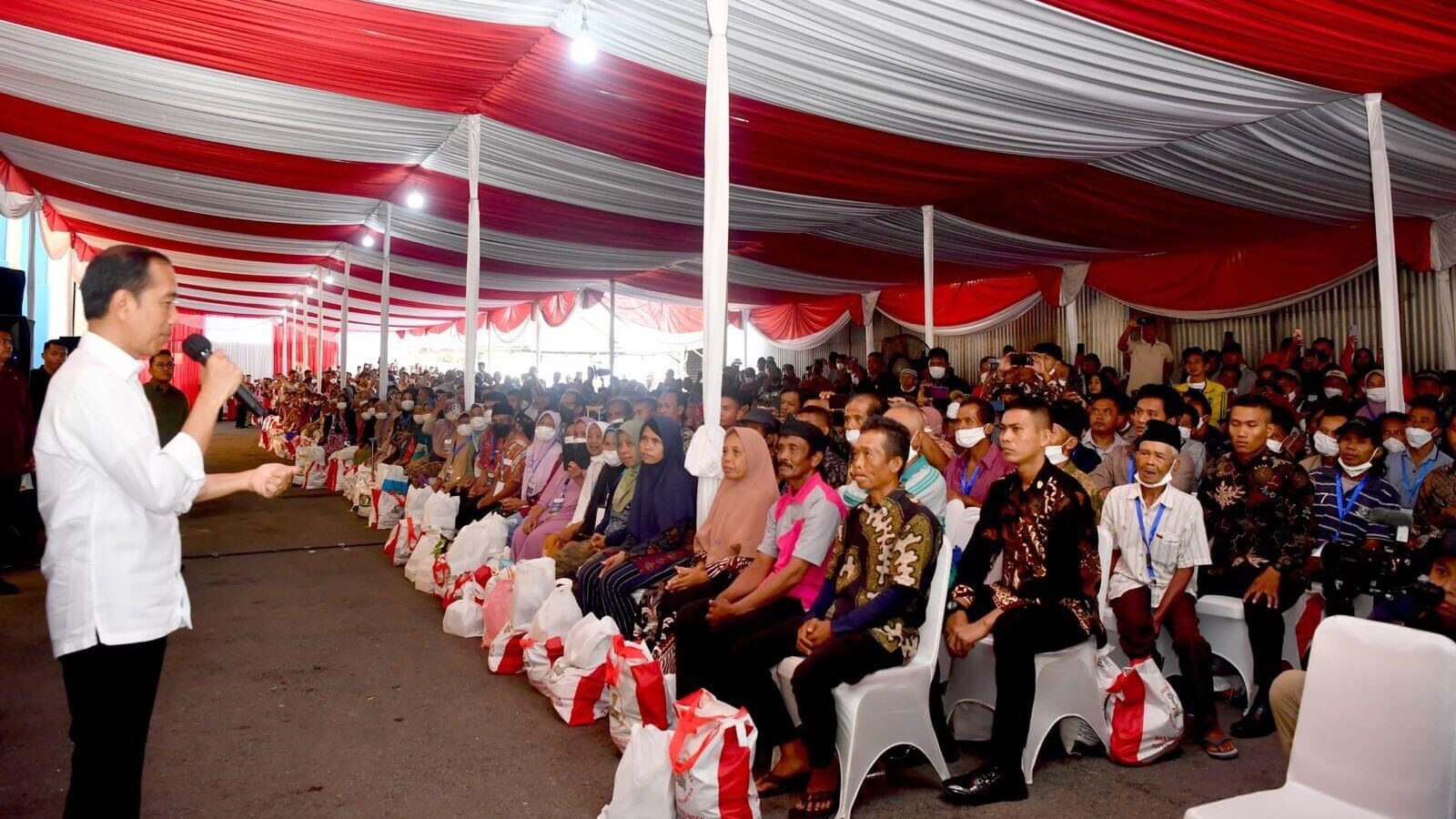 Presiden Jokowi Menekankan Bahwa BLT El Nino Merupakan Bantuan Khusus Terdampak Kekeringan