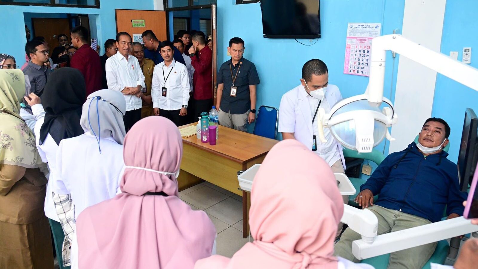 Presiden Joko Widodo Sempat Meninjau Fasilitas  Pelayanan Kesehatan di RSUD dr. H. Kumpulan Pane di Kota Tebing Tinggi