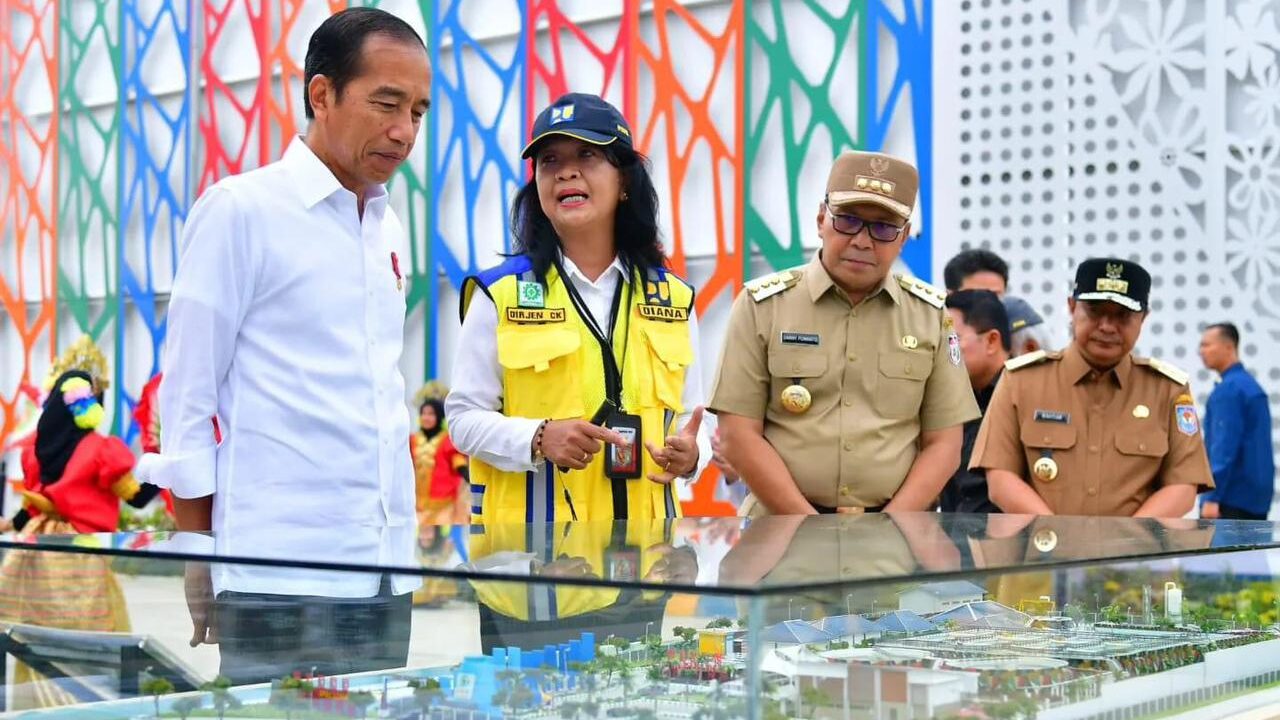 Meresmikan Sistem Pengelolaan Air Limbah Domestik-Terpusat (SPALD-T) Losari Kota Makassar