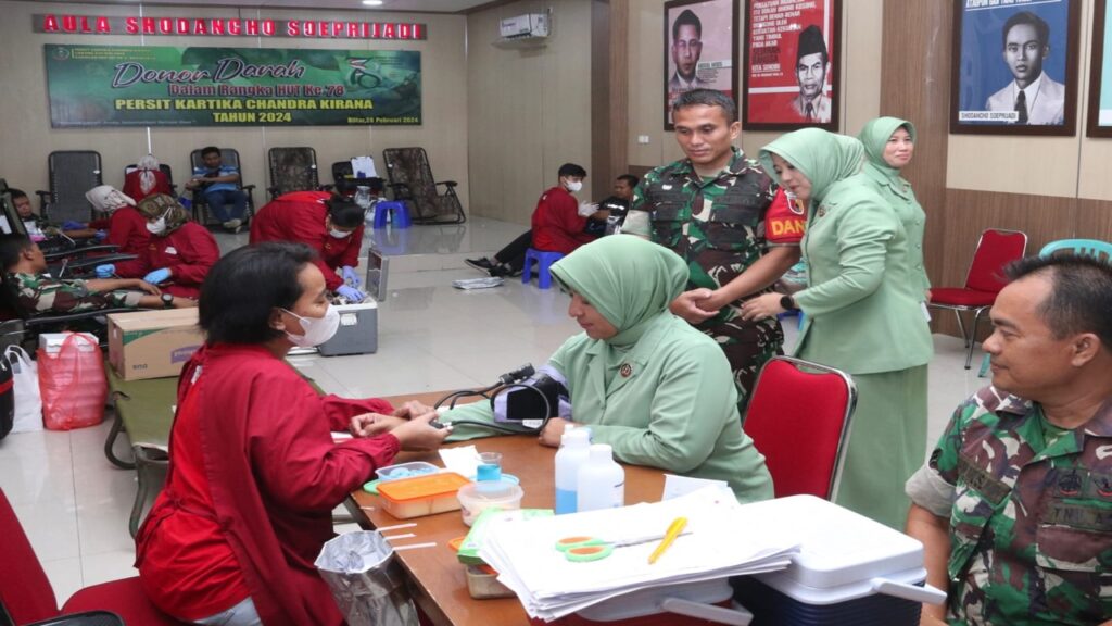 Sambut HUT Ke-78 Persit KCK Tahun 2024, Kodim 0808/Blitar Gelar Bakti Sosial Donor Darah