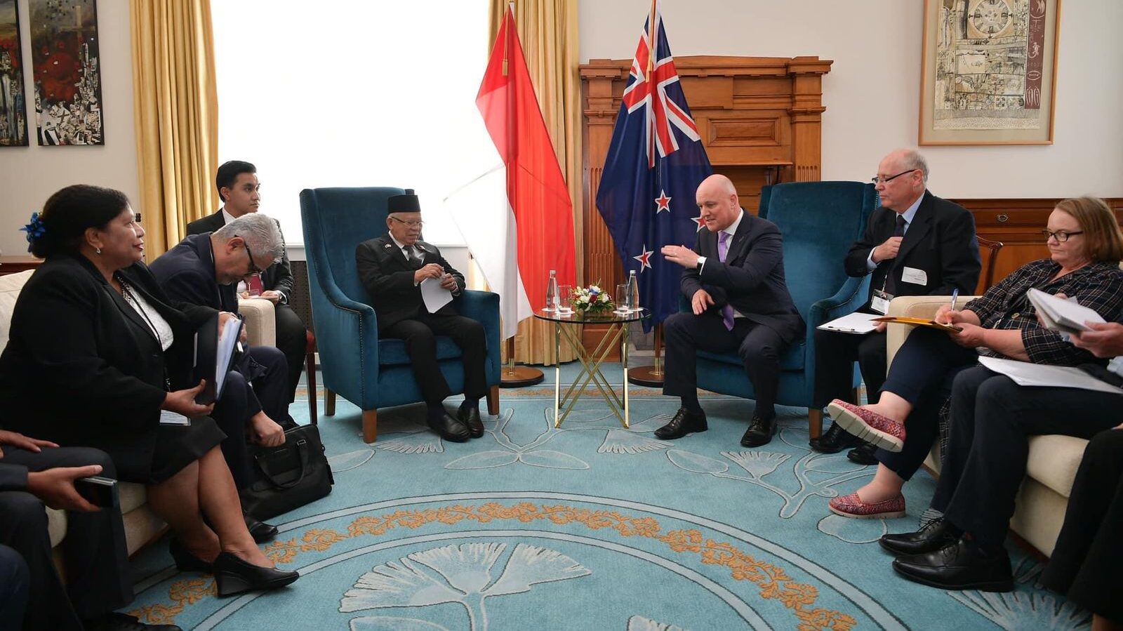 Pertemuan Bilateral Dengan Perdana Menteri (PM) Selandia Baru Christopher Luxon di Speaker's Lounge New Zealand Parliament Buildings