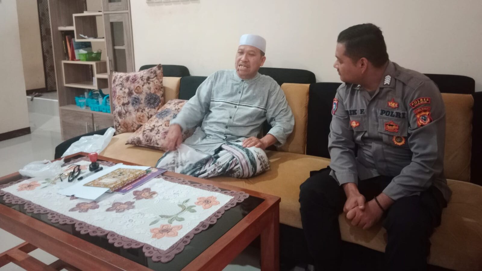 Antisipasi Gangguan Kamtibmas, Polsek Sukadana Polres Ciamis Patroli Dialogis ke Warga Desa Bunter