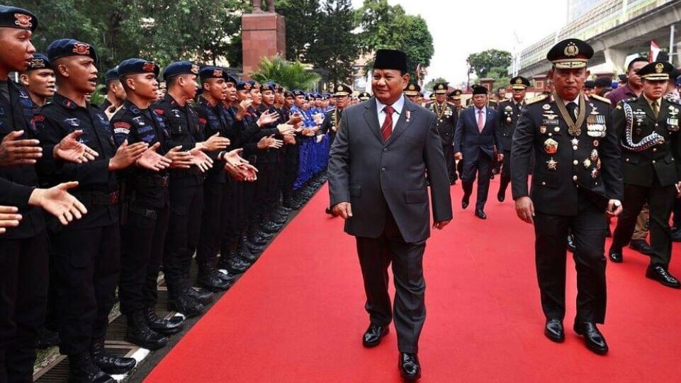 Menteri Pertahanan (Menhan) Prabowo Subianto Terima Penghargaan Tanda Kehormatan Bintang Bhayangkara Utama Polri