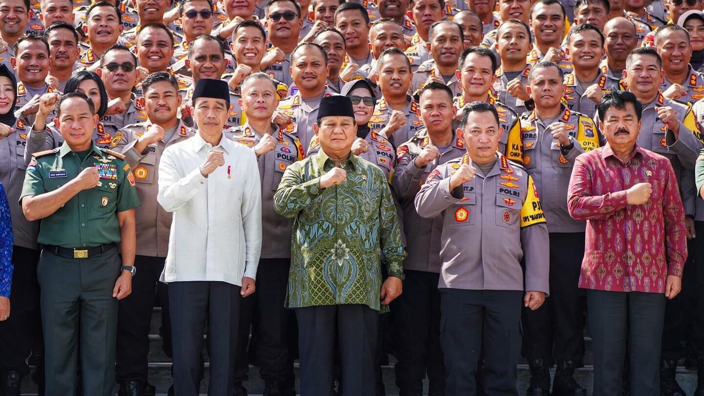 Kapolri Bersama Panglima TNI Didampingi Menhan Prabowo Subianto, Menghadiri Kegiatan Pemberian Arahan Presiden Joko Widodo